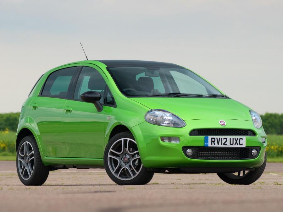 Fiat Punto TwinAir 5-Door (UK) '2012